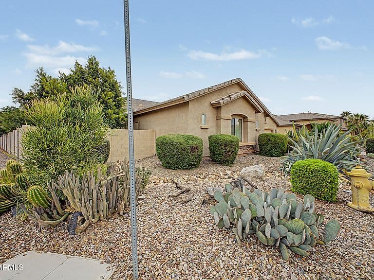 43398 W LITTLE Drive photo 2