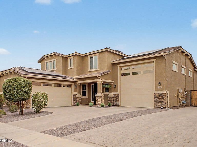 17352 W HEDGEHOG Place photo 1