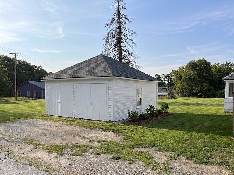 22 Pike Avenue photo 4