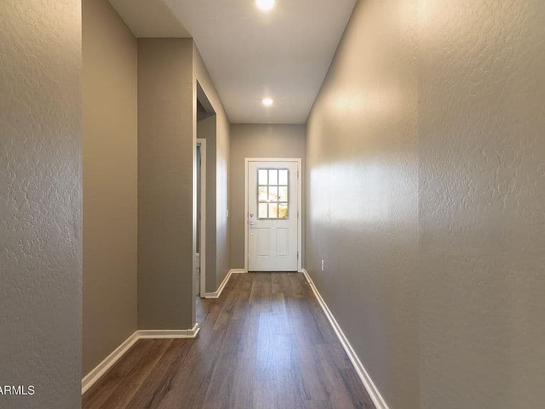 14121 W SURREY Drive photo 5