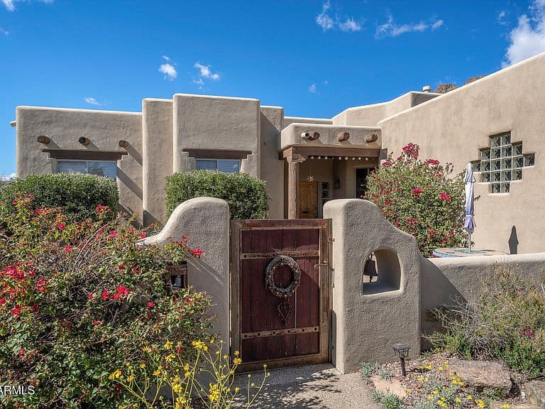 6078 W Ten Star Dr photo 4