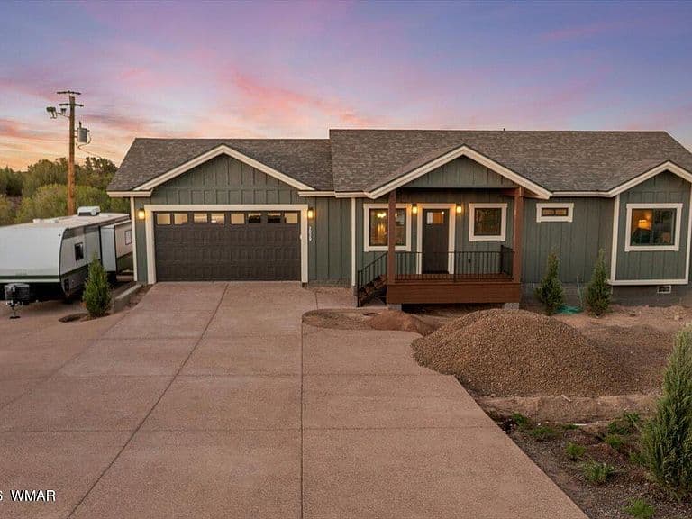 2029 Silver Creek Dr photo 5