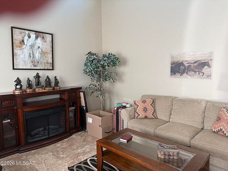 204 N Cobalt Dr photo 3