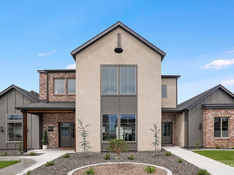 661 Full Moon Way photo 3