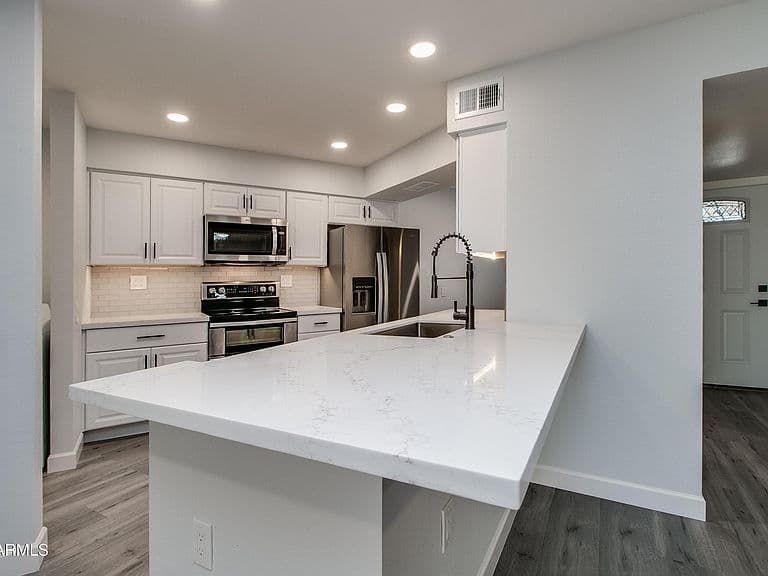 19059 N STAR RIDGE Drive photo 5