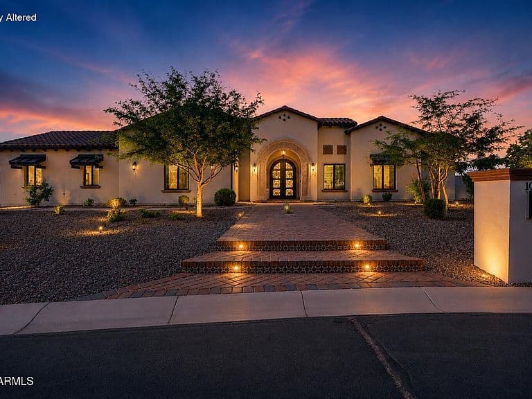 10864 W GOLDDUST Drive photo 3