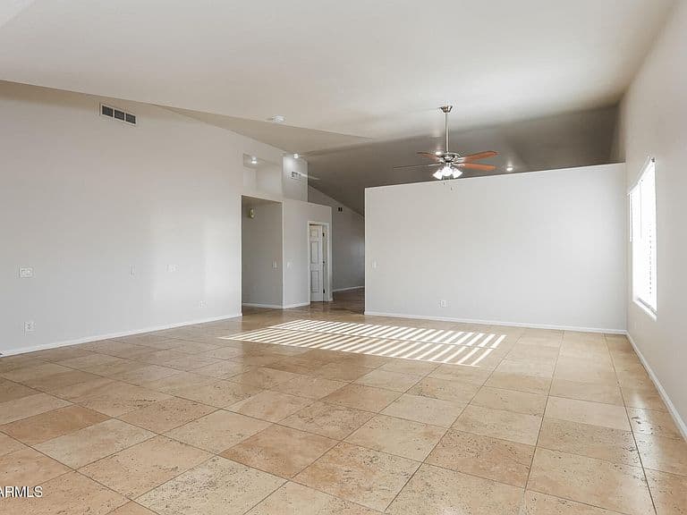 11421 W EMERALD Lane photo 5