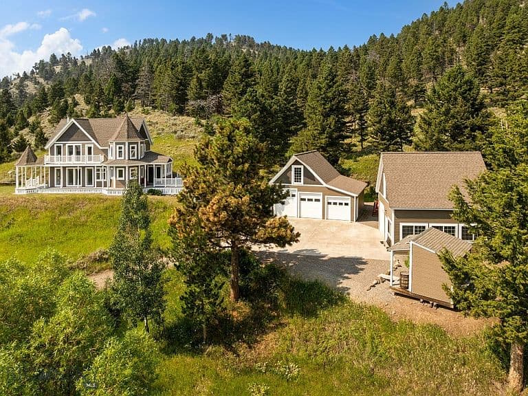 2919 Hawkline Rd photo 1
