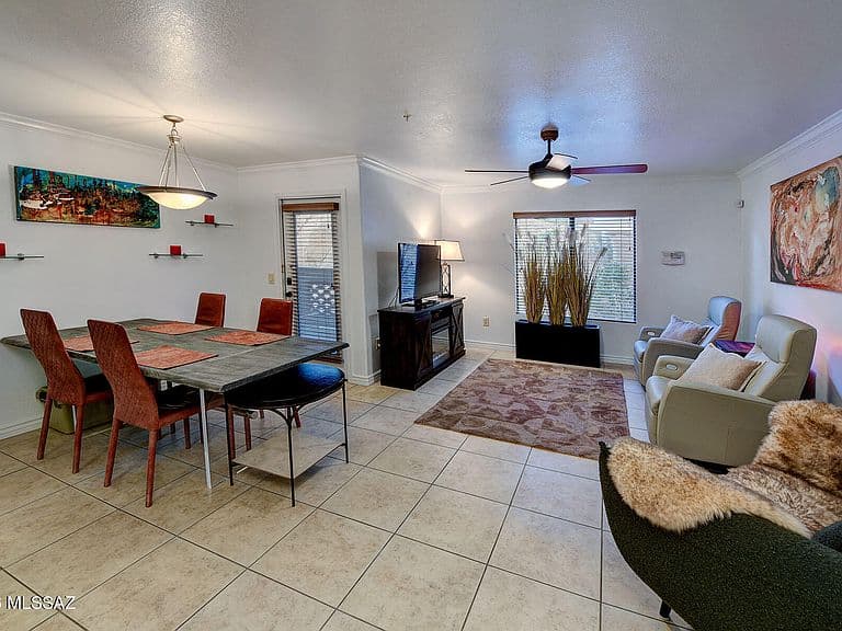 5751 N Kolb Rd #Road20104 photo 4