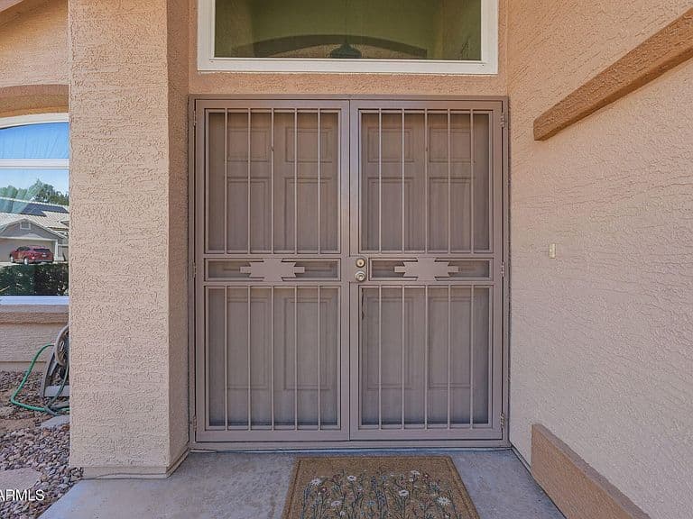 175 W PALOMINO Drive photo 4