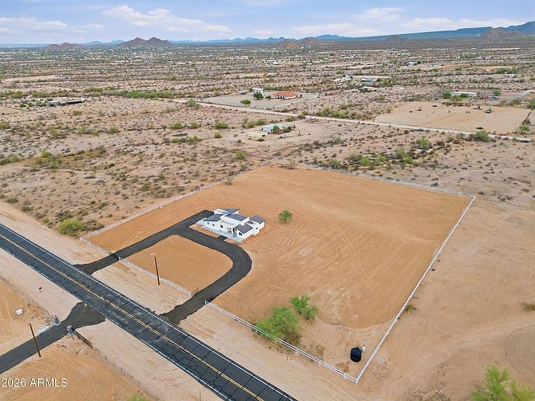 50821 W Century Road photo 4