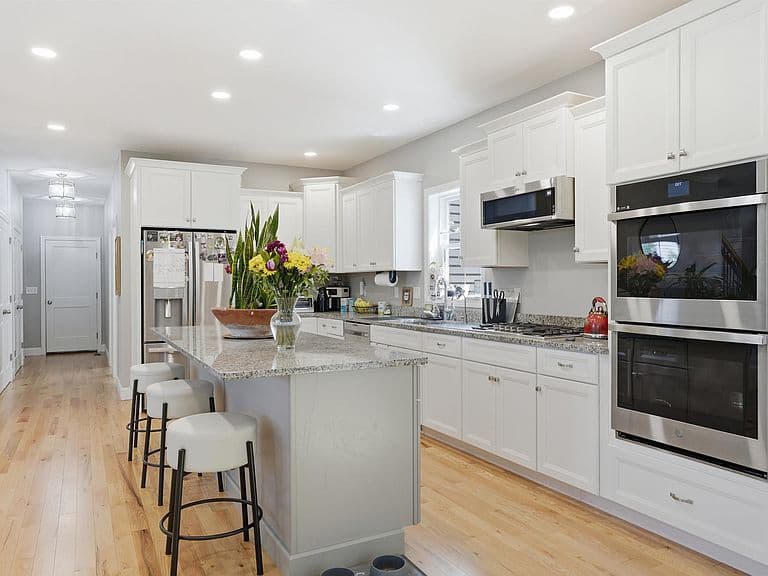 316 Montelona Road photo 4