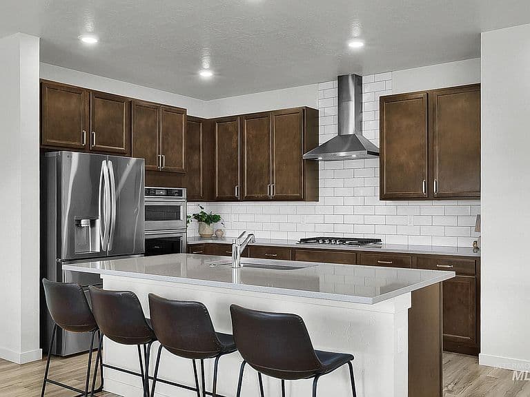 717 W Lyra St photo 2