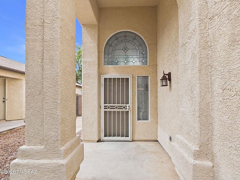 9186 E Muleshoe St photo 3