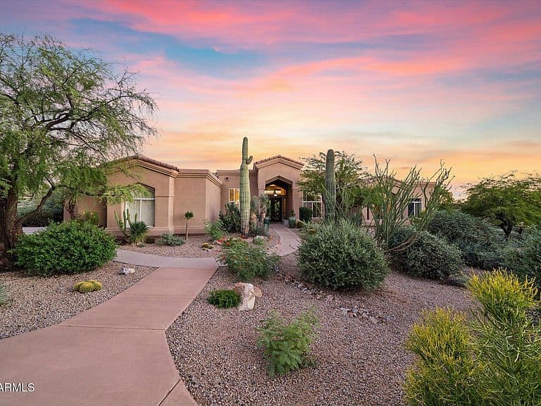 10231 E Saddle Horn Trail photo 2