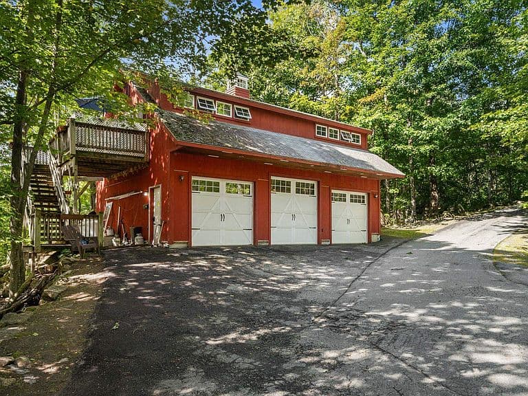 67 Old Post Road photo 4