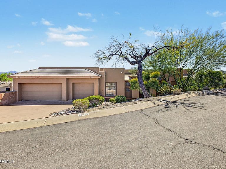 15733 E EAGLE ROCK Drive photo 2