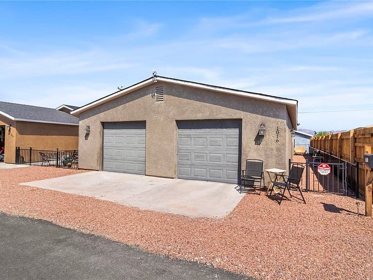 1816 Granada Drive photo 1