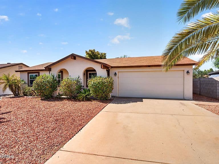 3531 E ACOMA Drive photo 3
