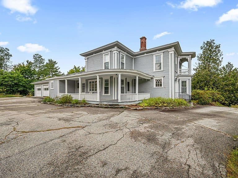 74 Jefferson Road photo 1
