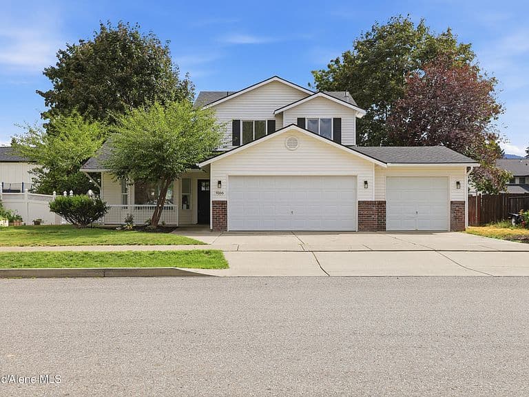 9166 N Entiate Dr photo 2
