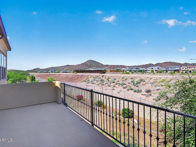 13700 W JESSE RED Drive photo 2
