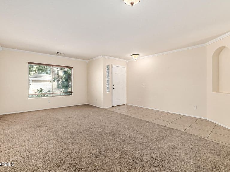 40939 W Hayden Dr photo 4