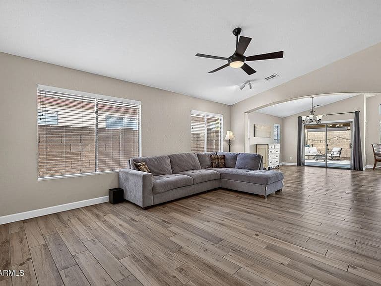 14850 W VENTURA Street photo 4