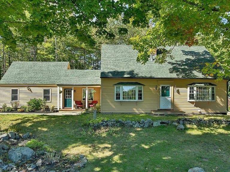 16 Fairway Heights Road photo 2