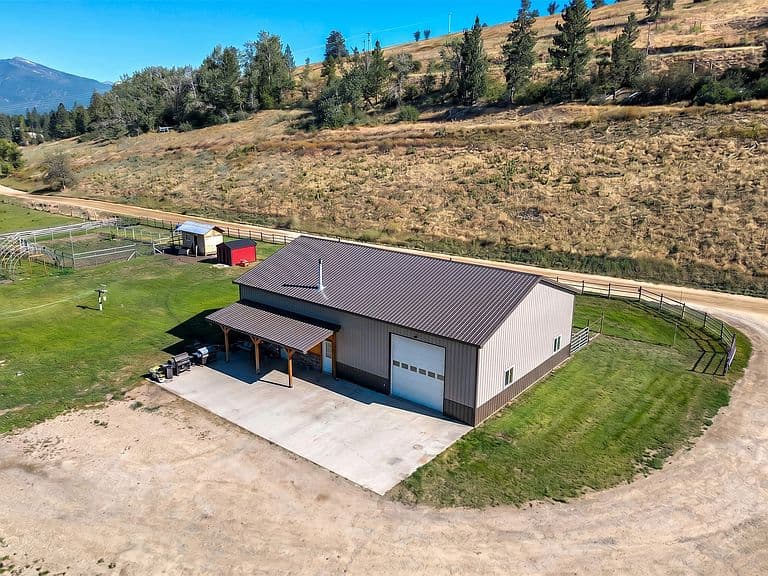 1073 N Burnt Fork Rd photo 3