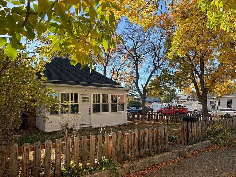 202 S K St photo 1
