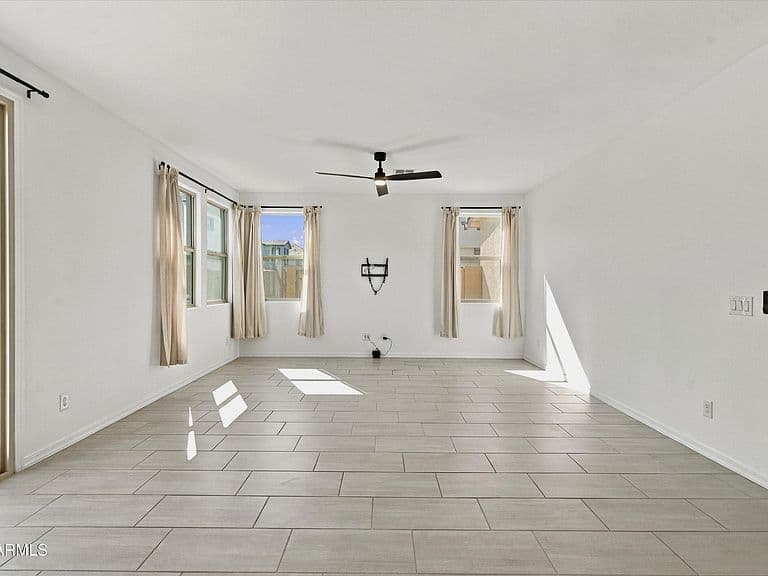 14113 W HACKAMORE Drive photo 4