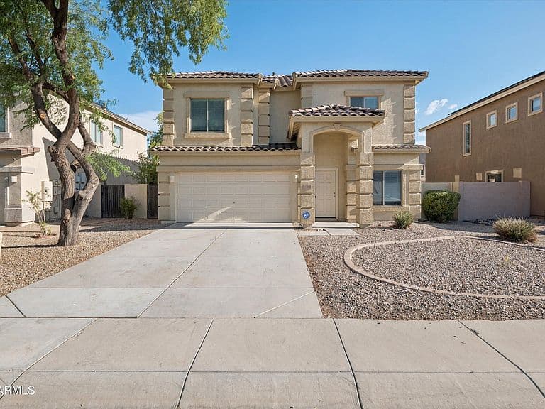 44247 W CAVEN Drive photo 2