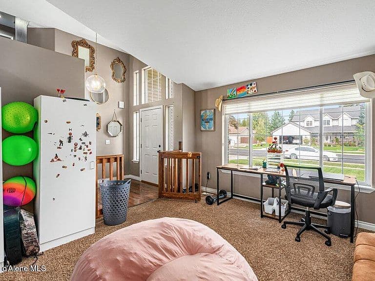 1178 W Canfield Ave photo 4