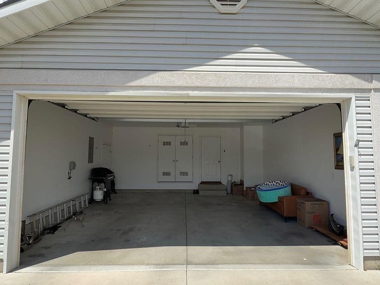2589 Ironwood Ave photo 4
