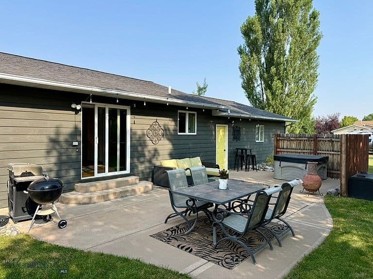 204 Buckhorn Trl photo 4