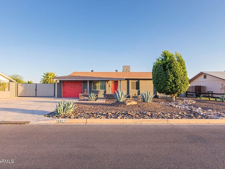 9813 E ADOBE Road photo 4