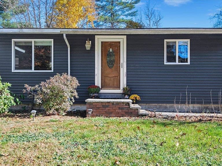 37 Sandhill Road photo 4