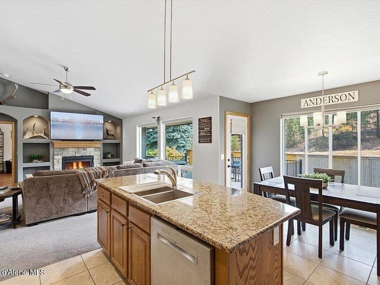 3732 N Miners Loop photo 4