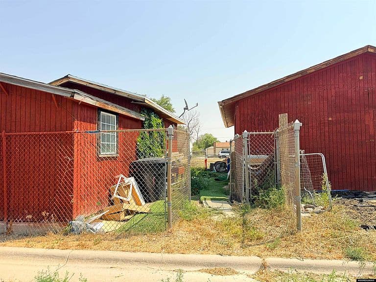 148 N Lowell St photo 4