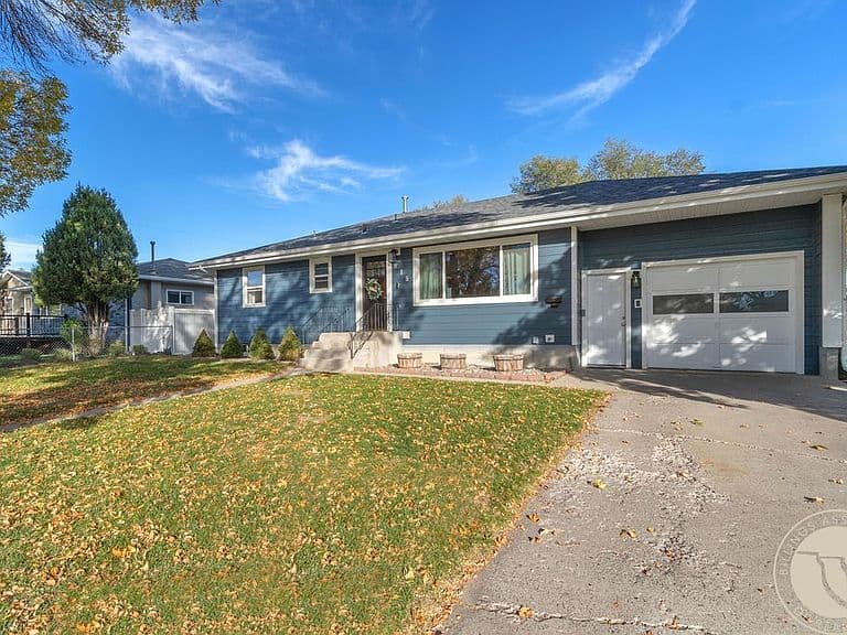 515 Glen Dr photo 2