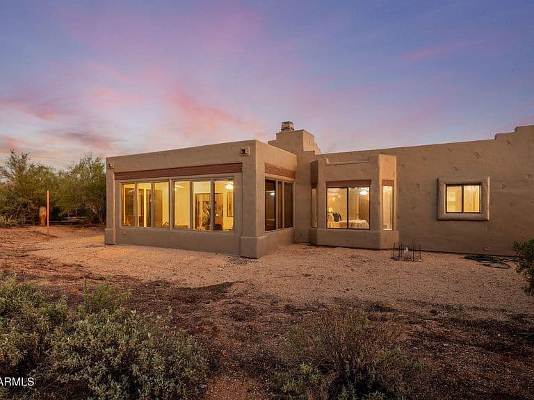 5108 E RANCHO CALIENTE Drive photo 3