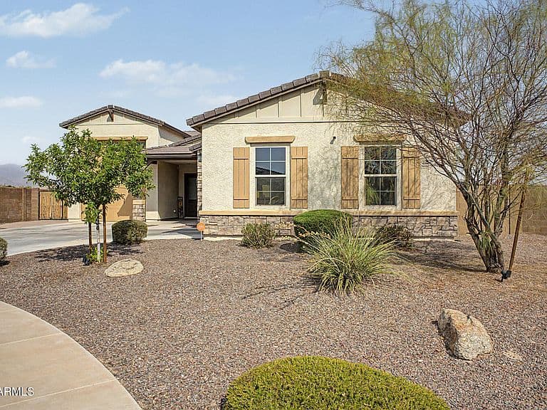 17308 W Echo Lane photo 4