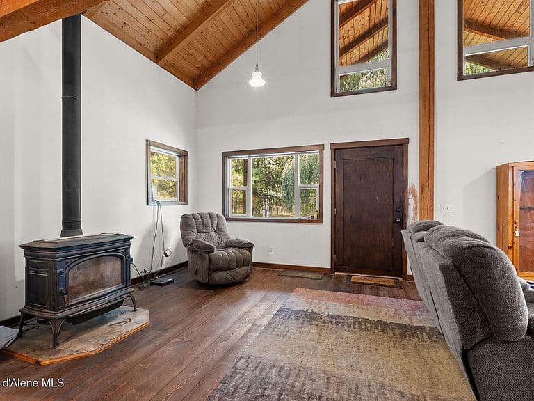 200 Mica Rd photo 3
