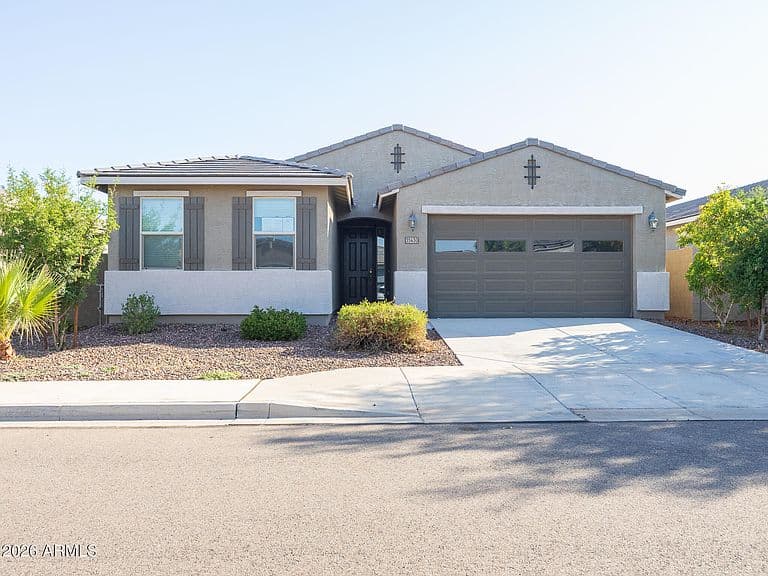35430 W MARIN Avenue photo 1