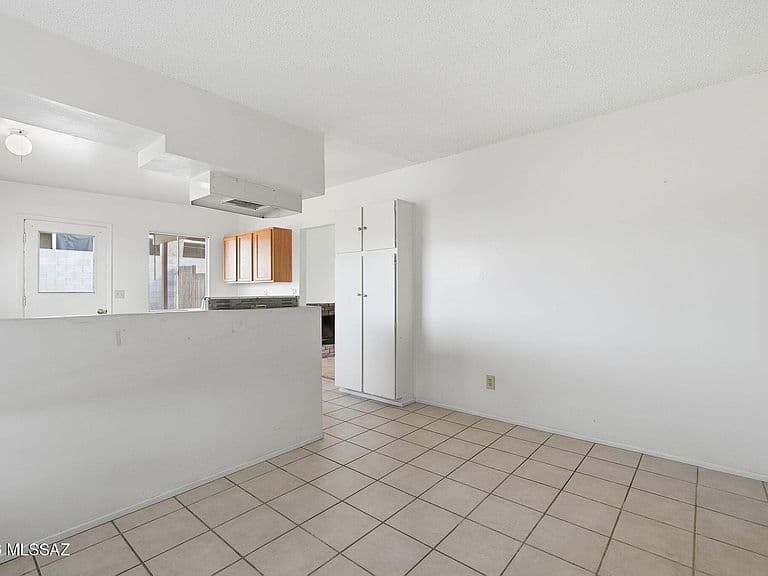 9552 E Irene St photo 5