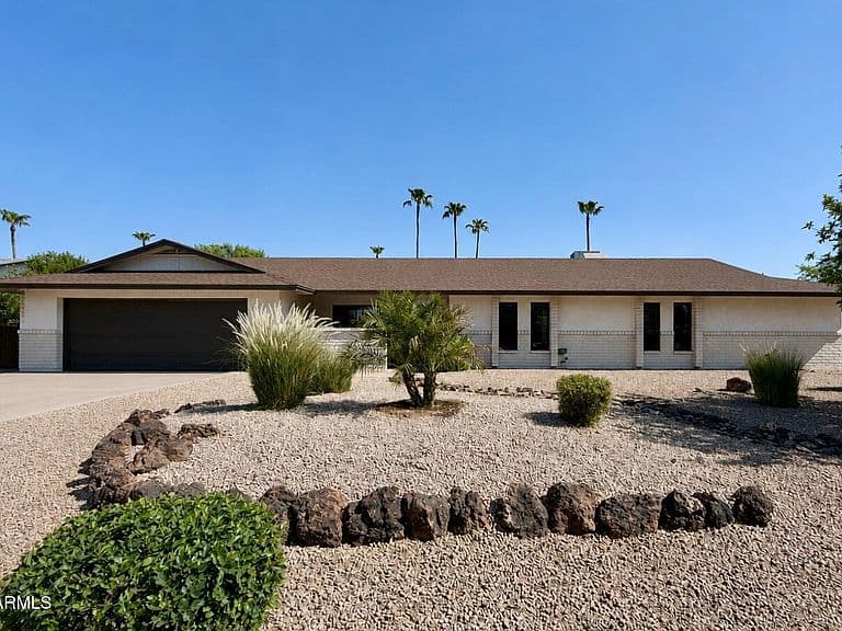 5410 E CORRINE Drive photo 1
