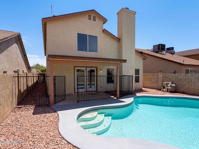 7436 W SANNA Street photo 5
