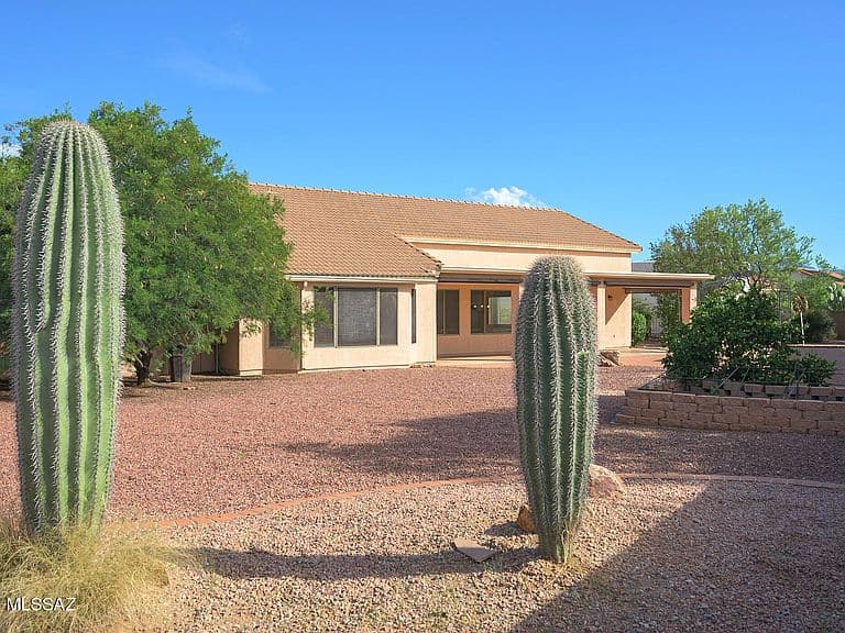 1133 N Desert Deer Pass photo 2