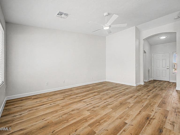 1443 E INDIAN WELLS Drive photo 4